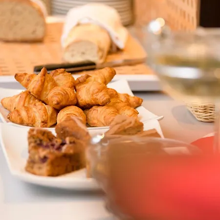 Tagungszentrum 酒店 新代特尔斯奥