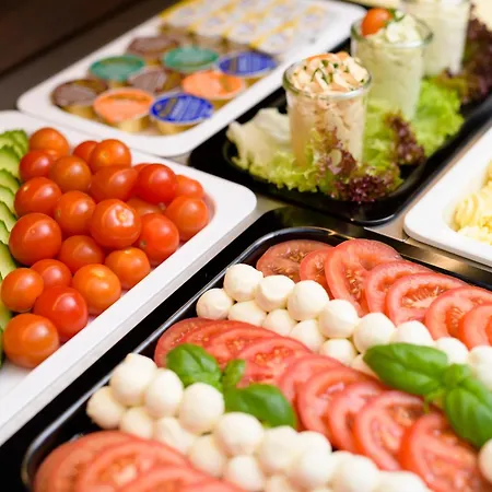 Tagungszentrum Отель