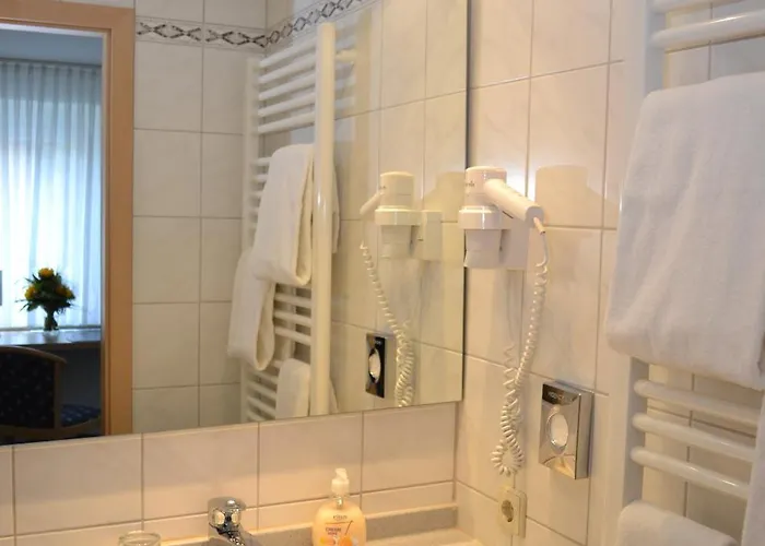 Tagungszentrum * Neuendettelsau